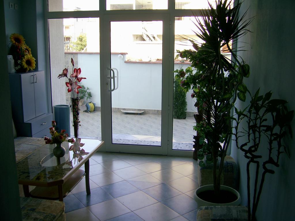 Sianie Guest House Ravda Dış mekan fotoğraf