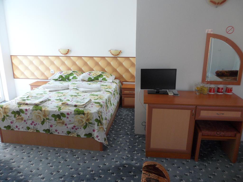 Sianie Guest House Ravda Dış mekan fotoğraf
