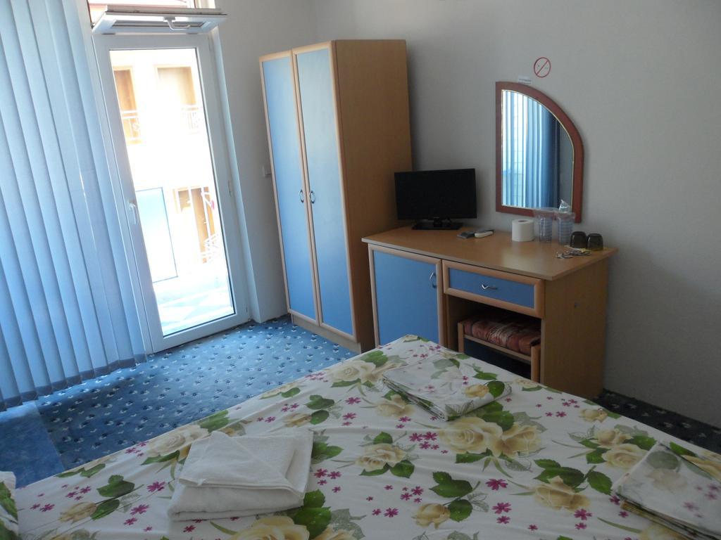 Sianie Guest House Ravda Dış mekan fotoğraf