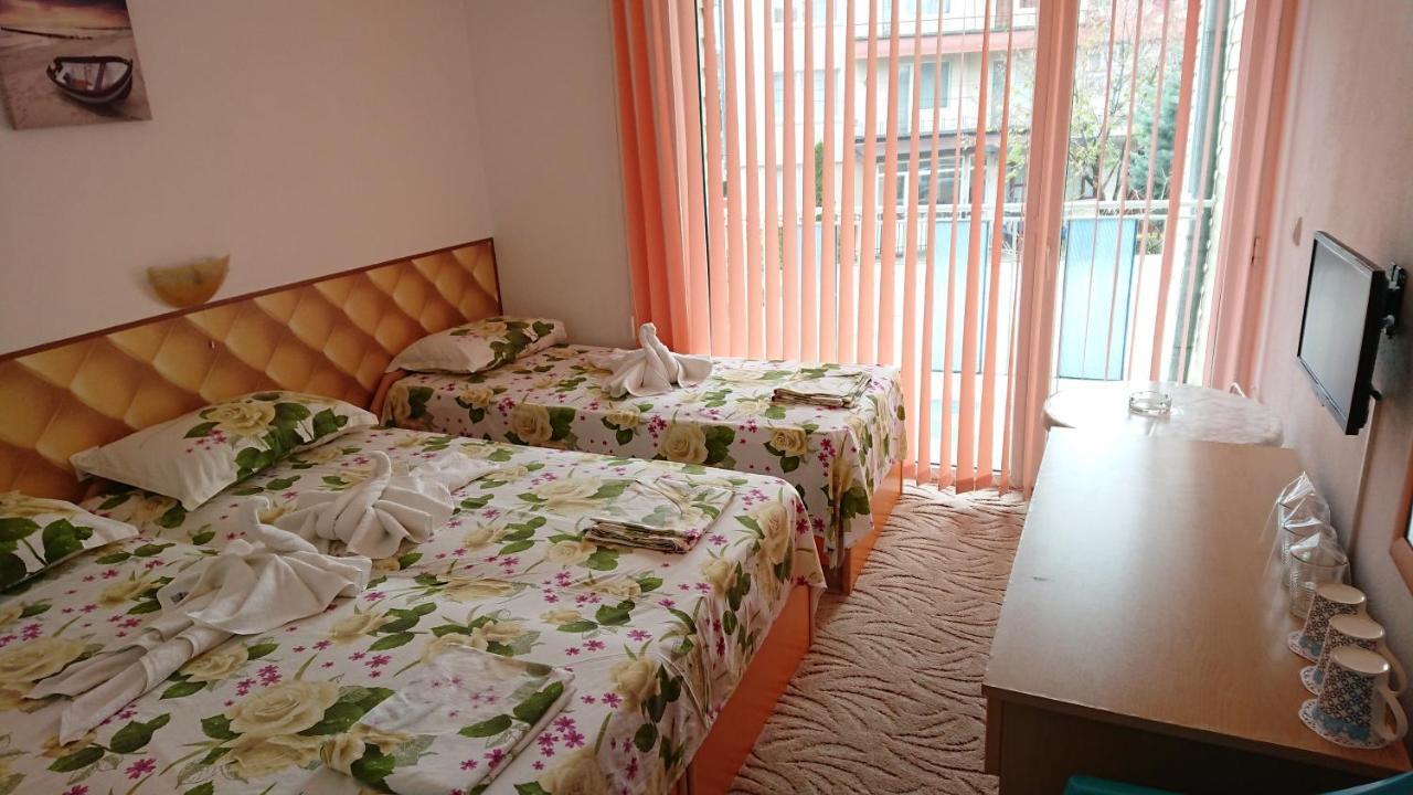 Sianie Guest House Ravda Dış mekan fotoğraf